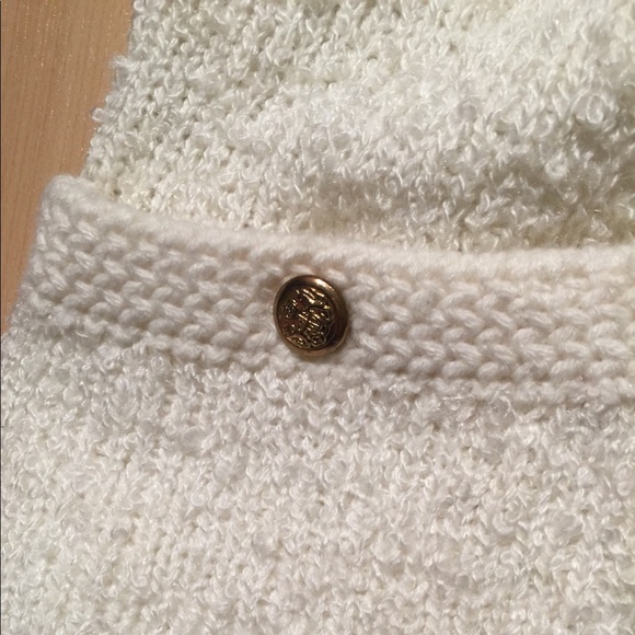 Cream sweater - Picture 4 of 7